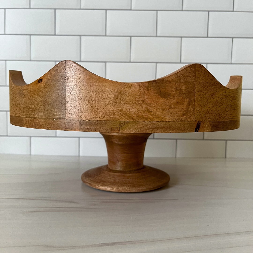 Scallop Footed Stand
