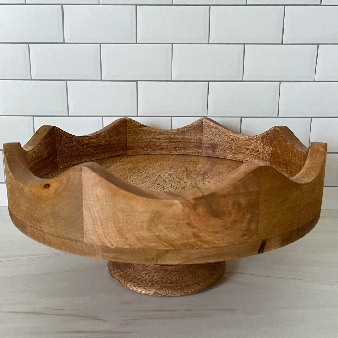 Scallop Footed Stand