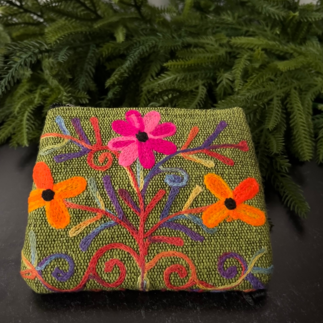 Embroidered Coin Purse (6 options)
