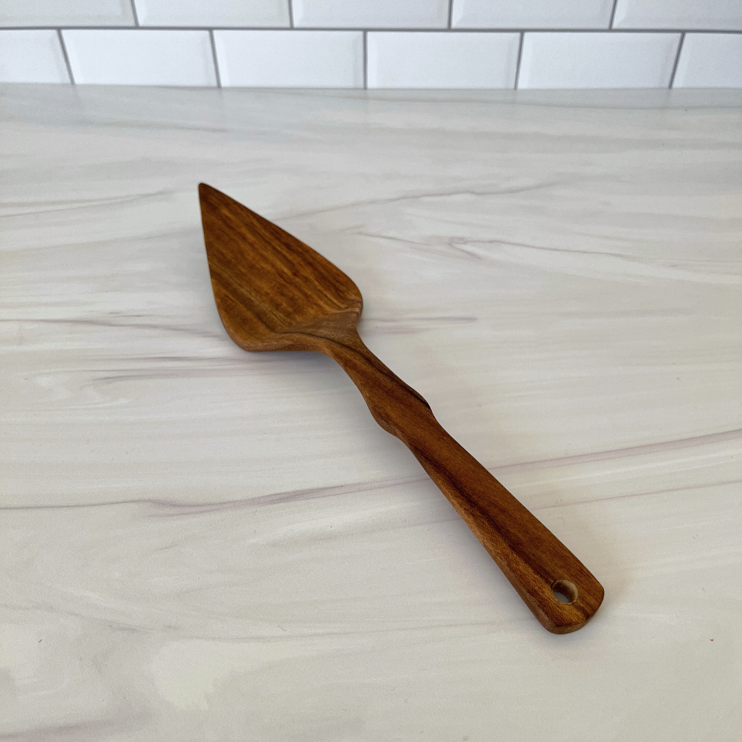 Hand Carved Wood Cake Server: Laurelwood