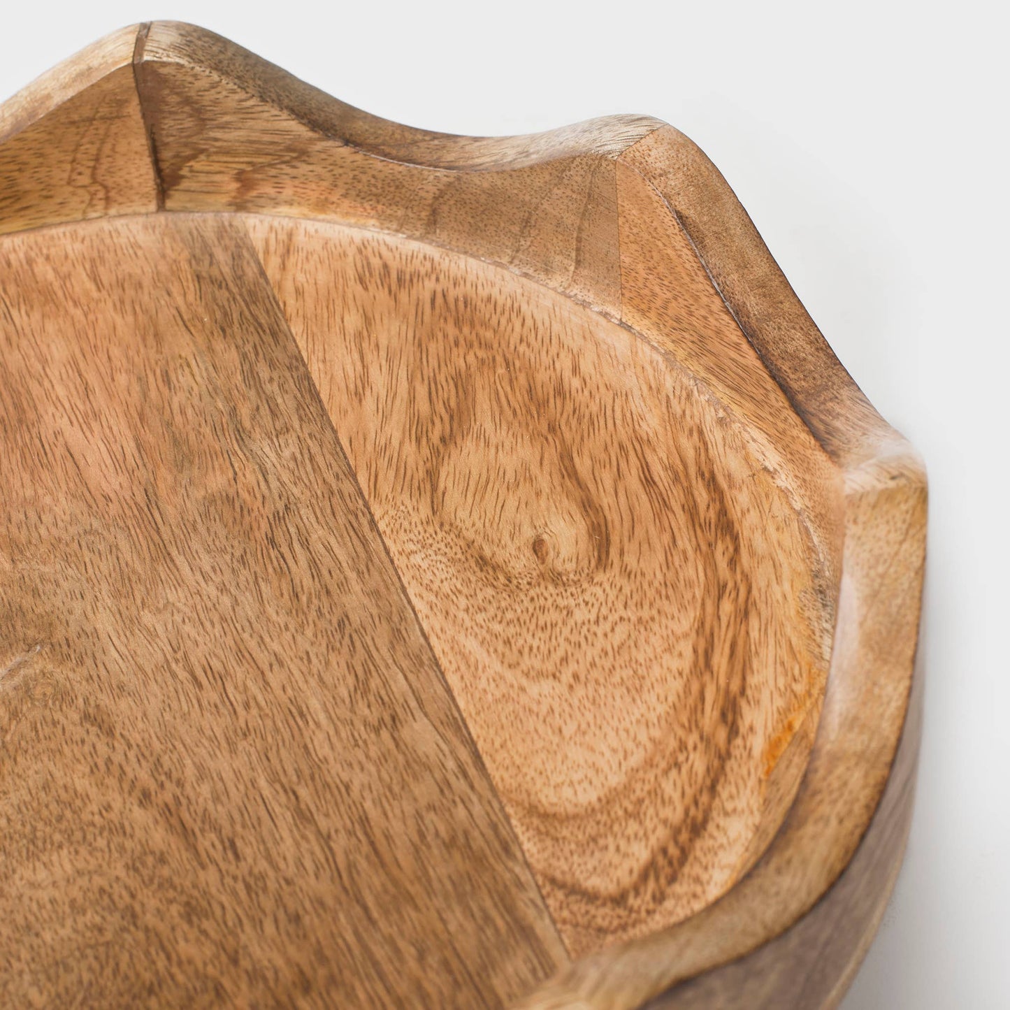 Scallop Footed Stand