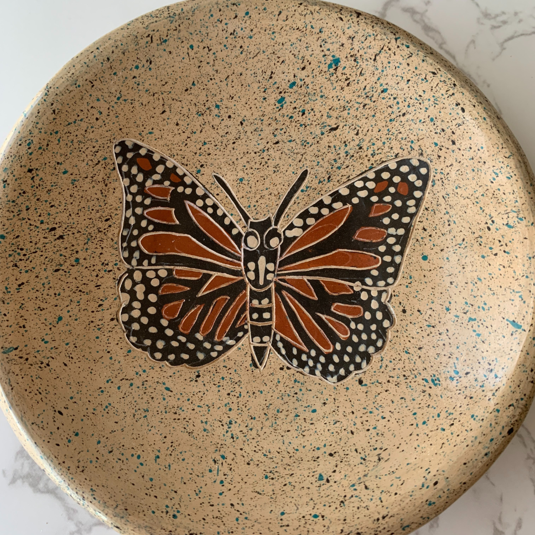 Monarch Butterfly Ceramic Ring Dish (Cream)