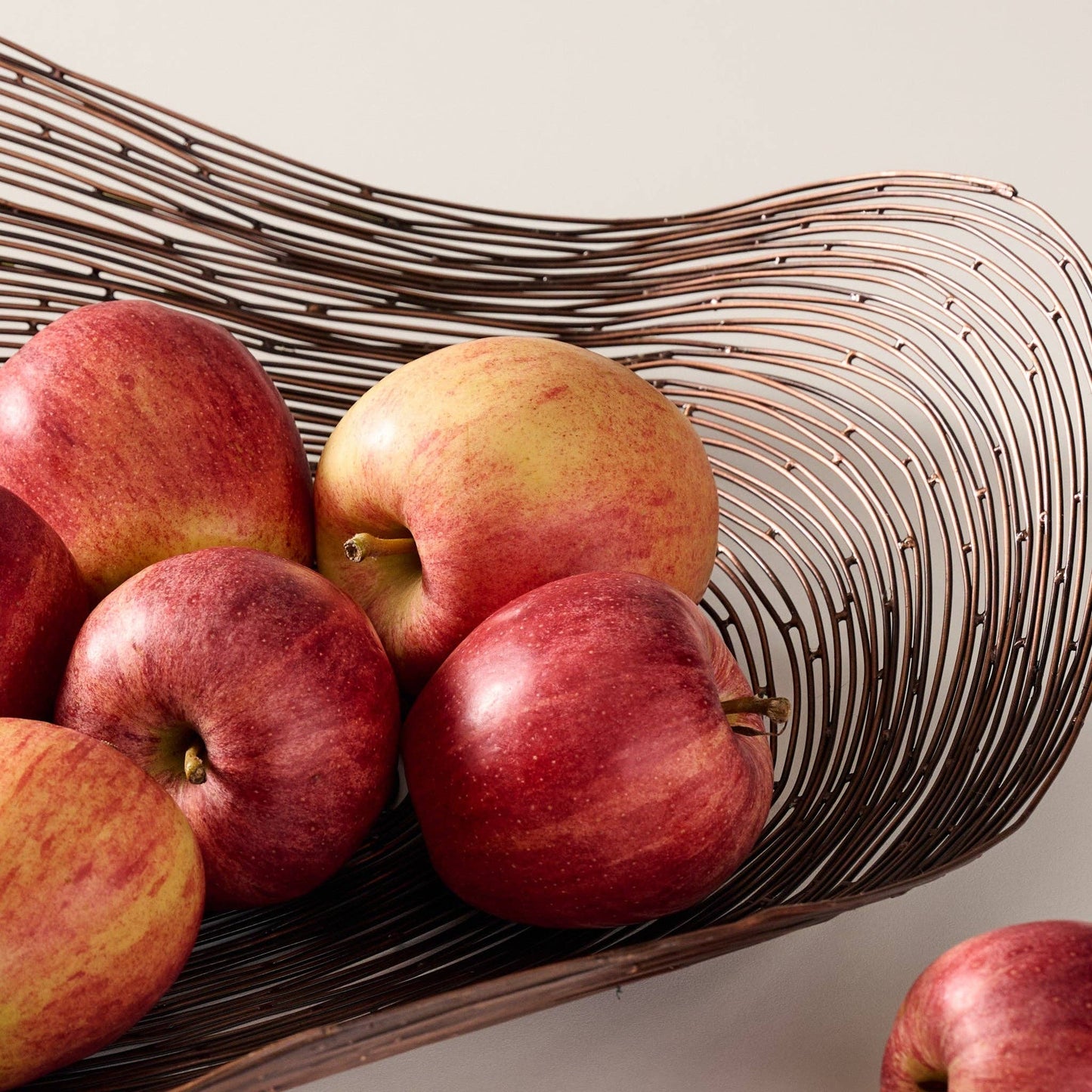 Wavy Wire Bowl