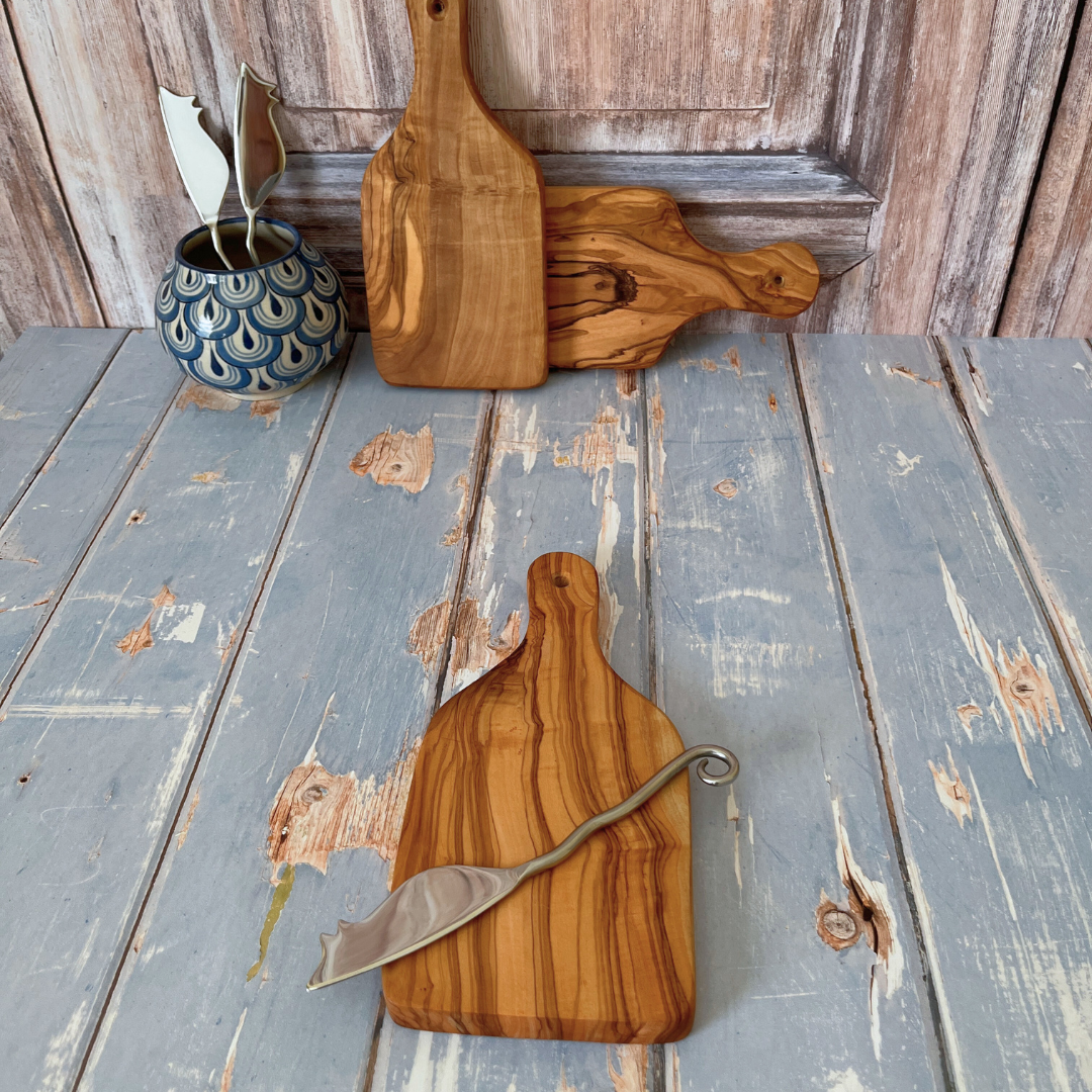 Olive Wood Mini Paddle Board with Mouse Cheese Spreader