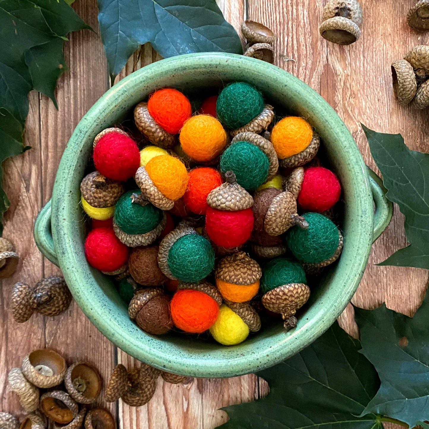 Felted Wool Acorn Set - Autumn Leaves